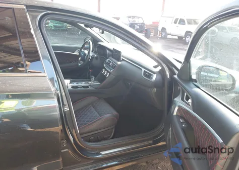 2023 Genesis G70 3.3T Rwd z USA, uszkodzony, nr VIN KMTG54TE5PU119908